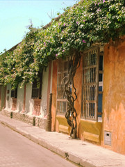 Obraz premium Old House in Ancient walled city in Cartagena Colombia 