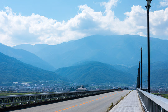 (山梨県ｰ風景)富士川から見る南アルプス方面１