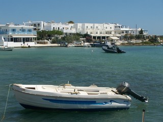 Grèce - Les Cyclades - Île d'Antiparos - Port d'Antiparos