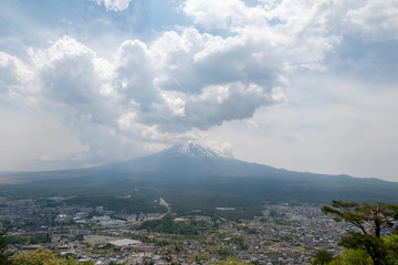 富士山と雲と空