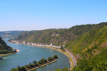 Fototapeta na wymiar View from Loreley rock at the river Rhine with Katz castle above St. Goarshausen, Germany