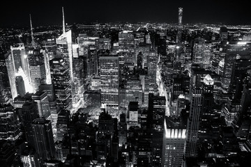 New York City skyline in Monochrome - 371584220