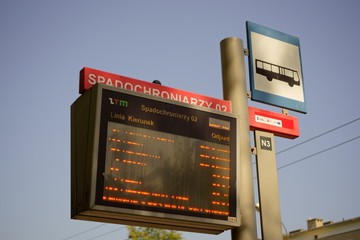 autobusowa tablica informacyjna ,przystanek autobusowy ,Lublin 