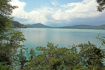 W&ouml;rthersee in Klagenfurter Bucht in K&auml;rnten