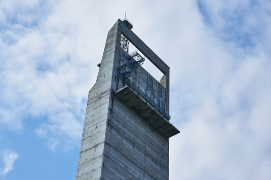 56 Best 中継基地 Images Stock Photos Vectors Adobe Stock