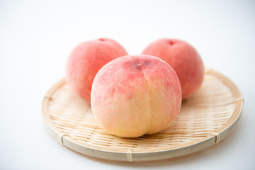 フレッシュな桃
