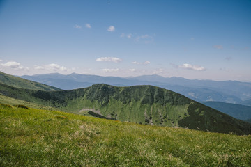 A sign on the side of a mountain
