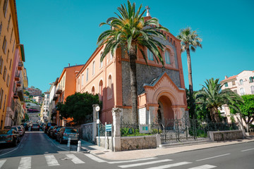 Fototapeta na wymiar Menton, wonderful city of the cote-d‚ÄôAzur with its marine and architectures, in a sunny day with blue sky