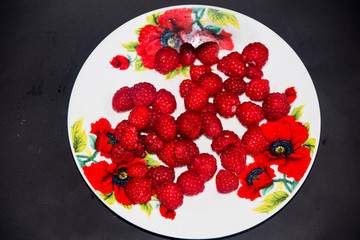 raspberries in a bowl