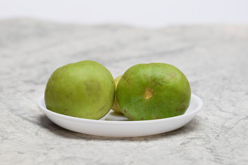 Unique squash-like gourd native to India, very popular in Indian and Pakistani cooking curry and gourmet dishes. Light green colored, apple-sized fruits flattish round in shape