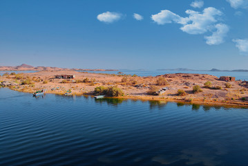 Naklejka premium Kleine Fischerinsel, Nassersee, Assuan Staudamm, Assuan, Ägypten, Afrika
