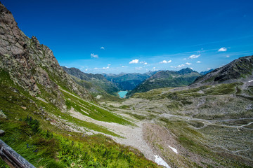 Hiking to the Saarbrücker Hütte from Silvretta lake