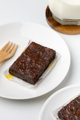 Chocolate Brownie with Fresh Milk