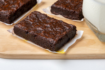 Chocolate Brownie with Fresh Milk