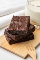 Chocolate Brownie with Fresh Milk