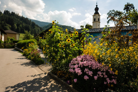 Haus im Ennstal in der Steiermark im Sommer