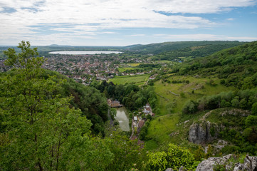 Obraz premium Wide angle view of the village of Cheddar with reservoir near Cheddar George, Somerset, UK