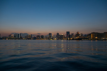 豊洲ぐるり公園からの東京湾の夜景(都心)