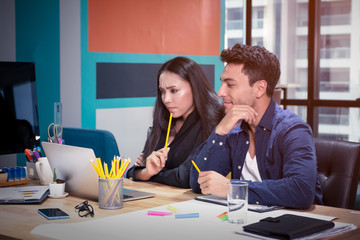 Obraz premium Business people or woman or professional lady officer sitting and thinking and working in office 