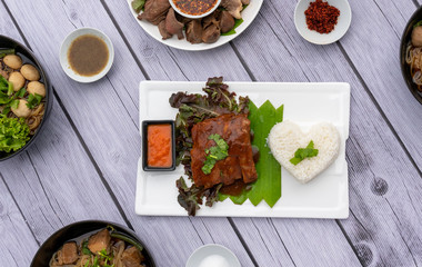 Thai Food Mixes of Stewed Beef & Pork Balls Soups 