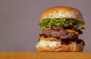 Hamburger default