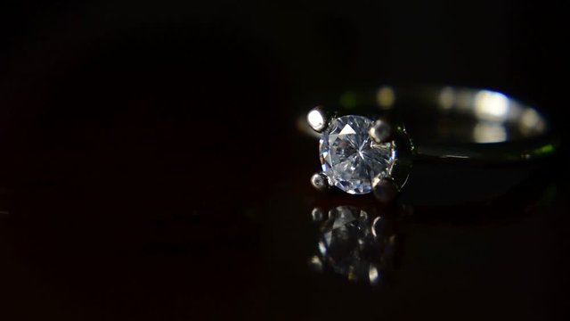 
Wedding ring
 A white gold ring with diamonds