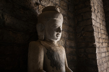 Fototapeta na wymiar Buddha Statue at Koe Thaung Temple, Mruak-U, Myanmar
