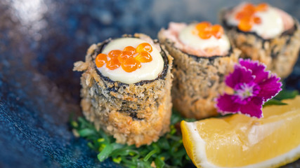 Salmon Sushi Roll