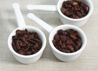 Dog Rose Dry Fruits, rosa canina, Delicious as Marmelade