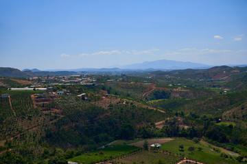 Fototapeta na wymiar view from the hill