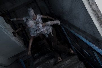 Obraz premium Dirty monsters boy and girl with bandaged faces