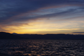 湖の夕焼け K3BP7324