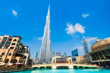 Fotobehang Burj Khalifa Burj Khalifa tower in Dubai