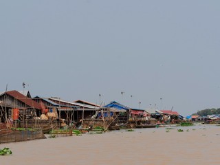 Fototapeta na wymiar Floating Village on The Tonle Sap River, Siem Reap Province, Cambodia