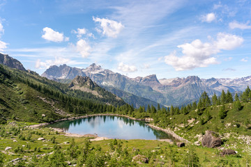 Fototapeta na wymiar Lago di Brumei, val d'Ossola, Italia