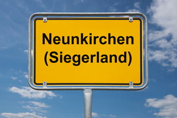 Obraz premium Ortstafel Neunkirchen (Siegerland)