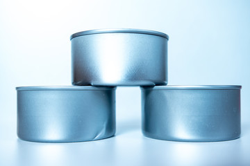 Metal cans against healthy lifestyle - obrazy, fototapety, plakaty