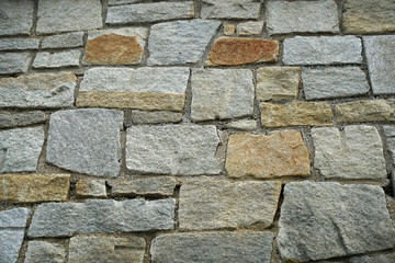 Artfully built walls with natural stone
