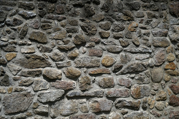 Artfully built walls with natural stone
