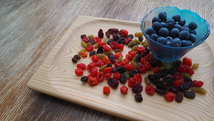 フレッシュブルーベリーとドライフルーツ