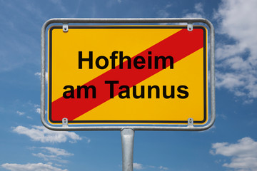 Fototapeta premium Ortstafel Hofheim am Taunus
