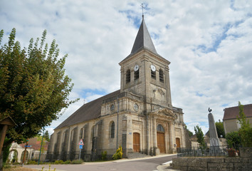 Fototapeta na wymiar Église de Cunfin (Aube)