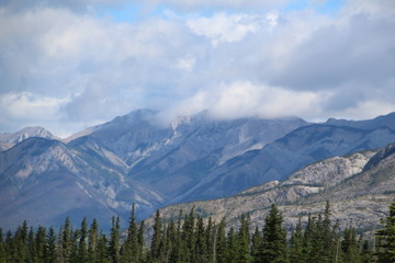 Fototapeta premium Clouds Dancing With The Mountains, Jasper National Park, Alberta