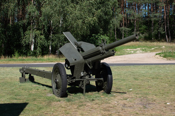 old anti-aircraft gun.