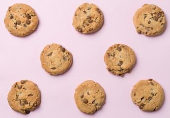 chocolate chip cookies pink background