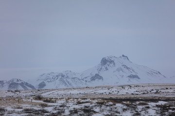 Fototapeta na wymiar アイスランドのグトルフォスの滝、冬景色