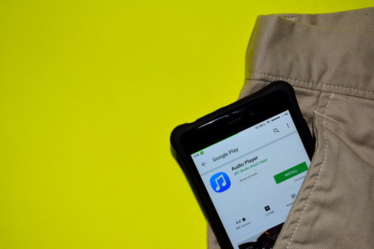 Audio Player dev application on Smartphone screen. Audio Player is a freeware web browser developed by JRT Studio Music Apps

