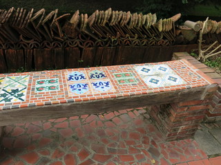 the long bench with Taiwan style tiles design for vintage concept