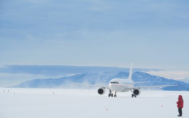 Polar Flight, Ice Runway, Aircraft Taxiing - 2013