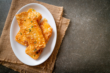 crispy roti with sugar